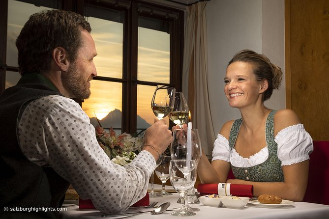 Mozart and Advent/Christmas Concert with Dinner at Fortress Hohensalzburg - Dinner in the Panorama Restaurant