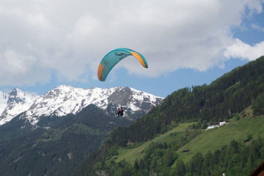 Neustift im Stubaital: Morning Paragliding Experience - Key points at a glance