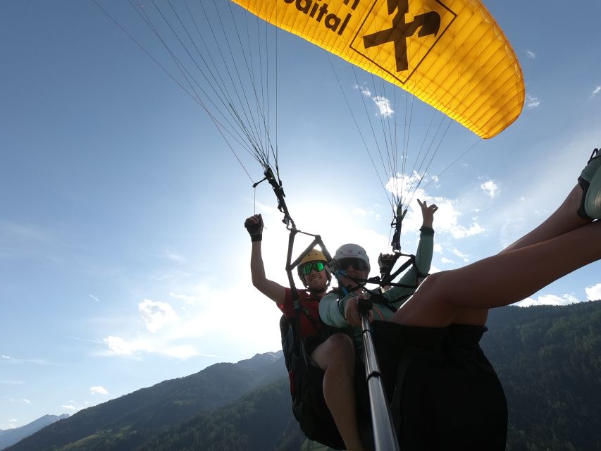 Neustift im Stubaital: Panoramic Tandem Paragliding Flight - The 10-minute cable car ride to the launch site
