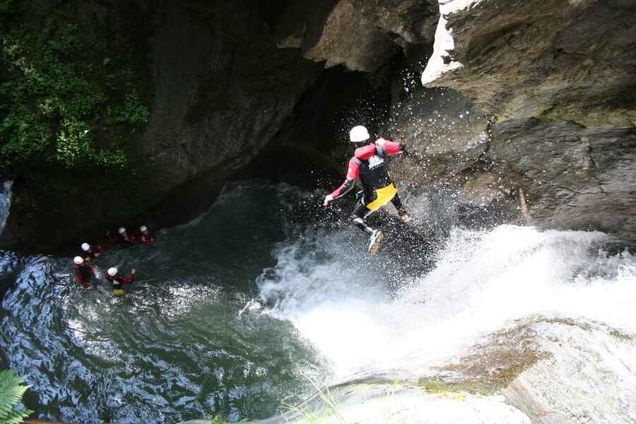 Ötztal: Advanced Canyoning at Auerklamm - Should you book the Auerklamm canyoning tour?