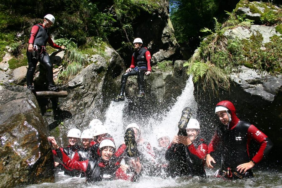 Ötztal: Canyoning at Alpenrosenklamm for Beginners - The final 10-meter abseil and the ride back
