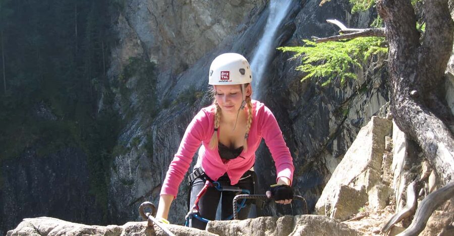 Ötztal: Via Ferrata Climbing Tour at Lehner Waterfall - Walking back after the climb
