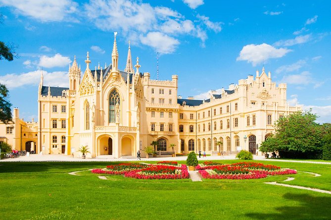 Prague-Vienna One-Way Sightseeing Day Tour - Price, inclusions, and the real value