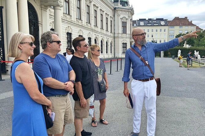 Private Belvedere Palace and Museum Tour - Guides who add real value