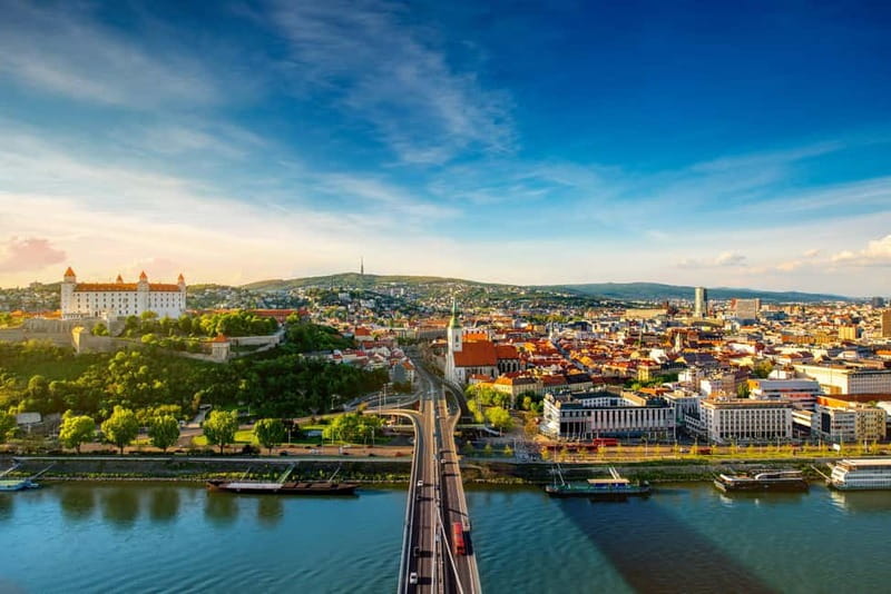 Private day trip: Budapest > Bratislava & Vienna, in English - Should you book this Bratislava and Vienna day trip?
