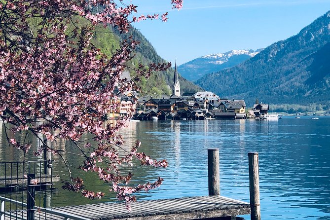 Private Full-Day Tour of Hallstatt and Salzkammergut from Salzburg with Options - The long drive beside the Salzkammergut lakes