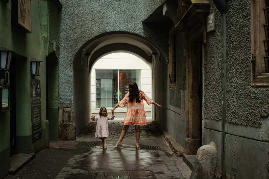 Private Photoshoot Walk Old Town of Graz - My booking advice
