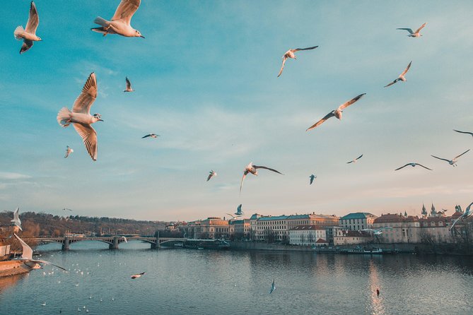 Private Scenic Transfer from Salzburg to Prague with 4h of Sightseeing - How to use the four sightseeing hours