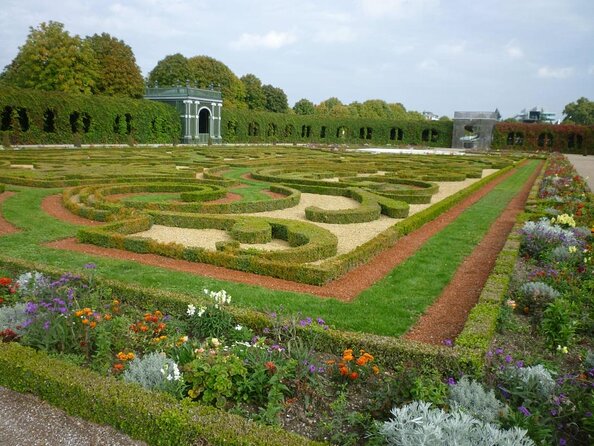 Private Schönbrunn Palace and Gardens Tour - Key things to know before booking