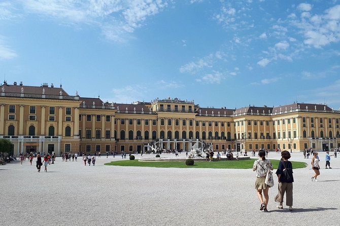 Private Schönbrunn Palace and Gardens Tour - Timing, weather, and practical comfort