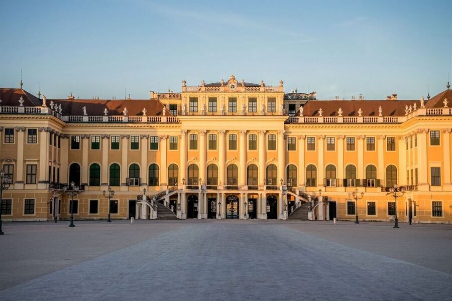 Private Schönbrunn Palace Tour: Entrance included - Why Schönbrunn deserves a dedicated visit