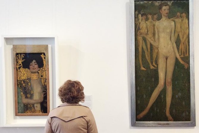 Private Themed Tour of the Belvedere with an Art Historian: "The Kiss" by Gustav Klimt: how it became the Symbol of the Viennese Art - Inside the Upper Belvedere in 90 minutes