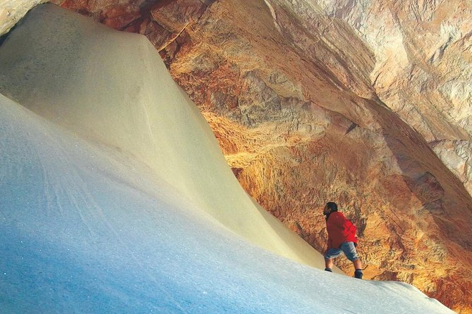 Private Tour to world's biggest Ice Caves & Werfen from Salzburg - The value of a private van from Salzburg