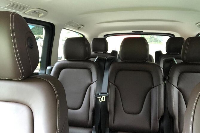 Private Transfer between Salzburg Airport and Salzburg City - The 20-minute ride into Salzburg