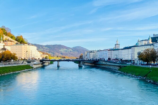 Private Transfer between Salzburg Airport and Salzburg City - Why the group price can make sense
