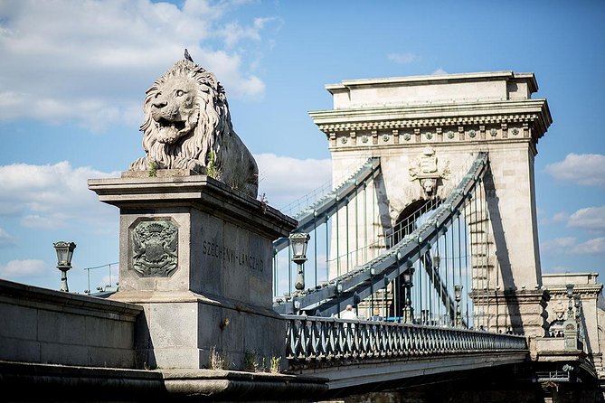 Private Transfer from Budapest to Vienna with a great guided tour in Bratislava - Key points at a glance