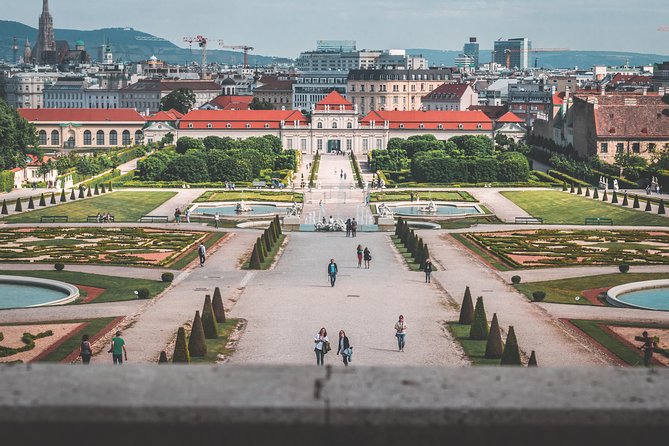Private Transfer from Salzburg to Vienna: Door-to-door, English-speaking driver - Key points to know before booking