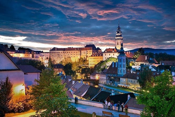 Private transfer in a Sanitized Car Prague to Vienna with 2h stop Cesky Krumlov - Key points to know before booking