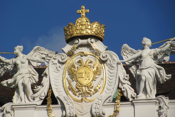 Private Vienna Evening Walk — Orientation for Your First Night - The People’s Garden and Heldenplatz