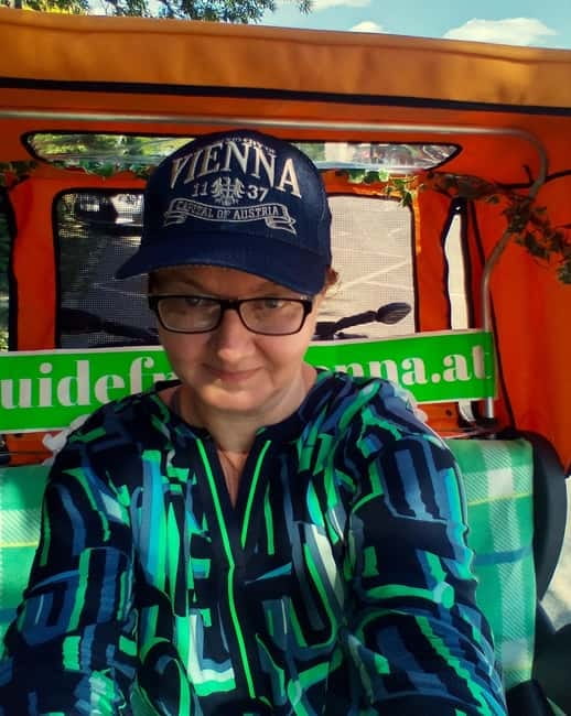 RAXI (Electric Rickshaw) Vienna Tours with two options - Imperial Vienna along the Ringstraße