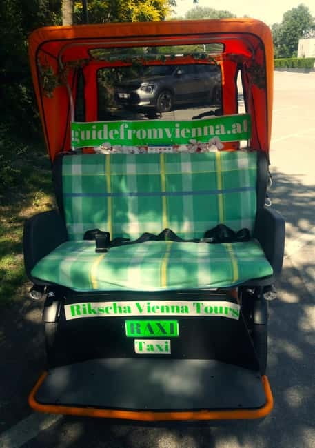 RAXI (Electric Rickshaw) Vienna Tours with two options - Price, private value, and who should choose it