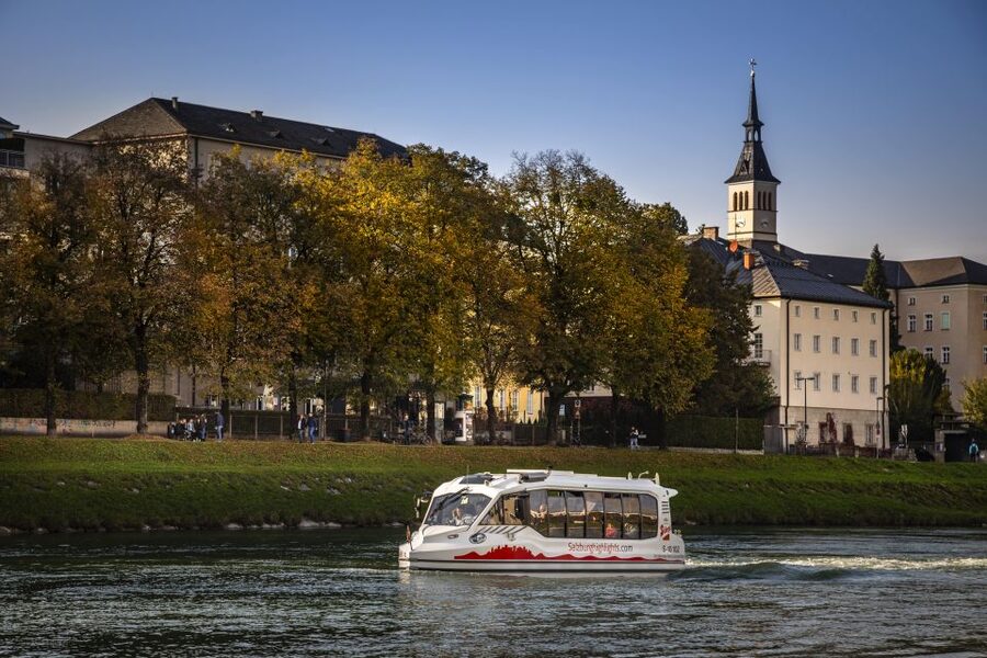 Salzburg: Amphibious Splash Tour on Land & on Water - Starting around Mirabell Palace