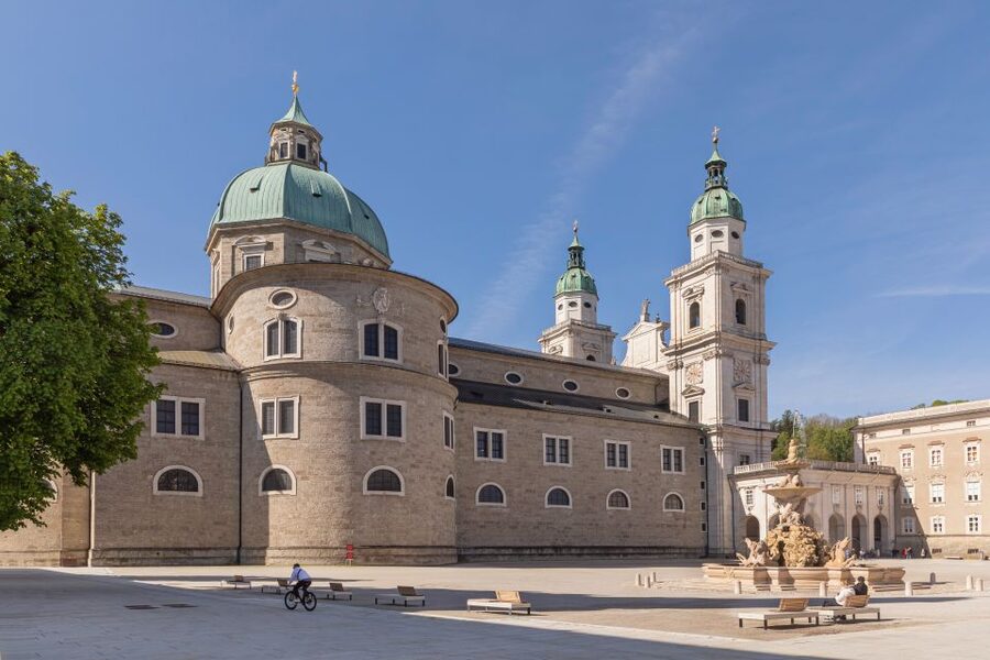 Salzburg: Cathedral Entry Ticket with Audio Guide Option - Accessibility and who should book