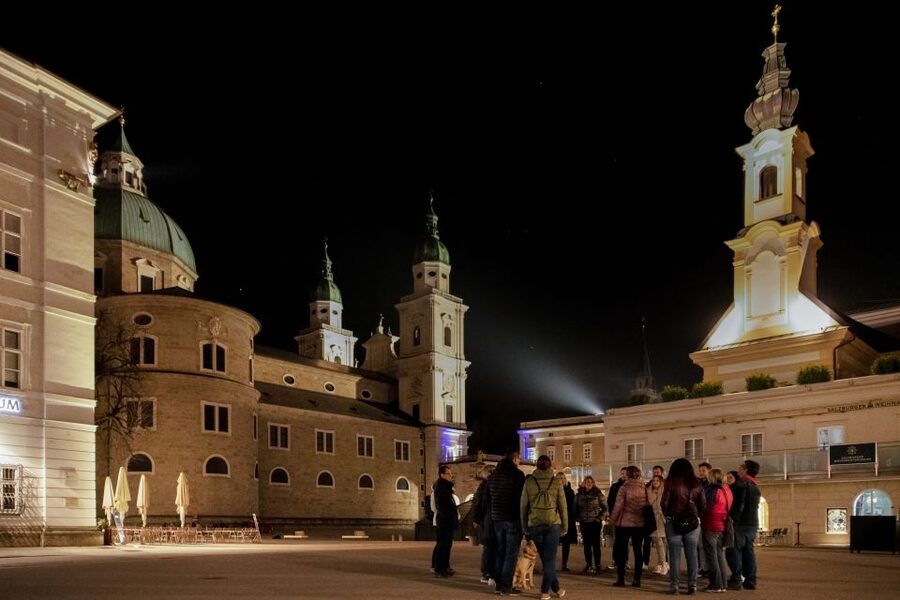 Salzburg: Dark History Tour - Who should book this Salzburg walk?