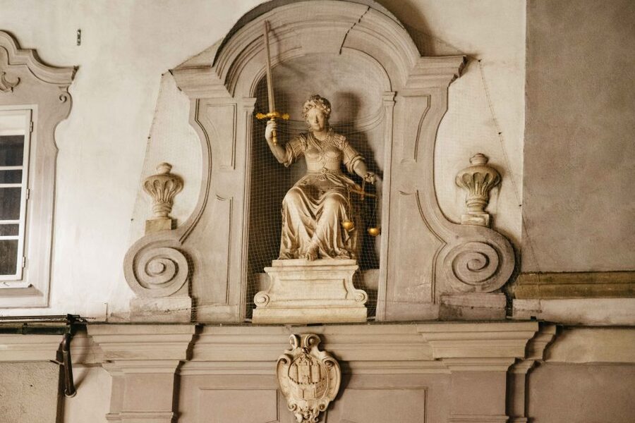 Salzburg: Dark History Tour - Following the paths of witches and accused people
