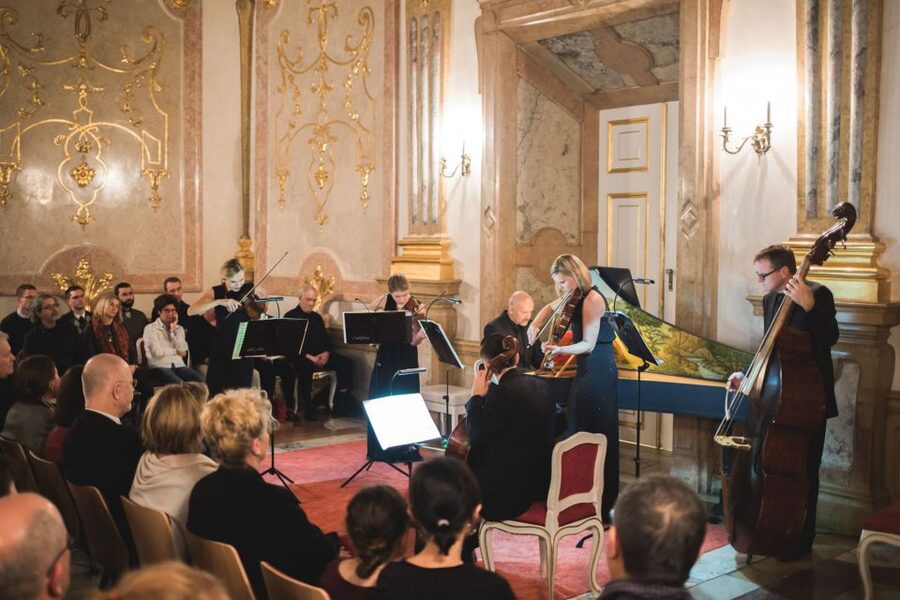 Salzburg: Dinner and Classical Concert at Mirabell Palace - Entering the Marble Hall