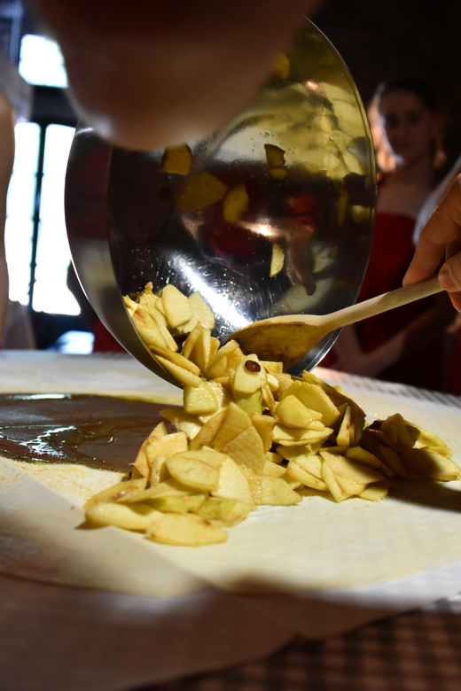 Salzburg: Dinner Cooking Class and Music - Goulash, lentil ragout, and the payoff of cooking
