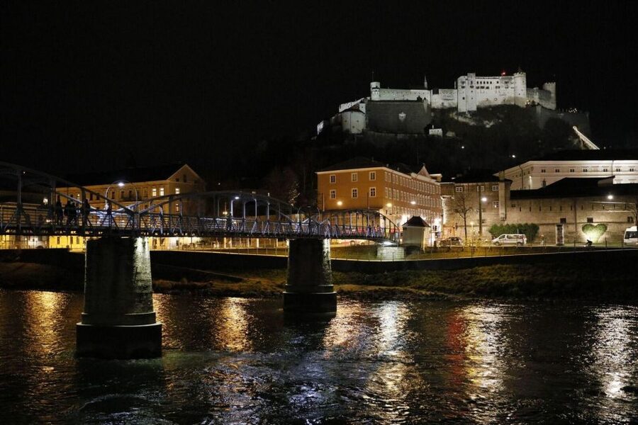 Salzburg: Hallstatt and Sound of Music Tour - How the $164 price measures up