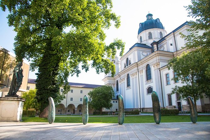 Salzburg Highlight Tour with Fortress Hohensalzburg - Old Market is your coffee-and-strudel option