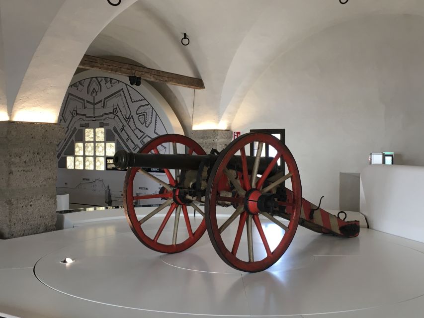 Salzburg: Hohensalzburg Fortress Admission Ticket - The upper tower delivers the best view