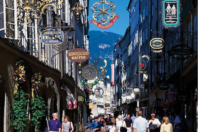 Salzburg Introduction Walking Tour - St. Peter’s Abbey and centuries of religious power