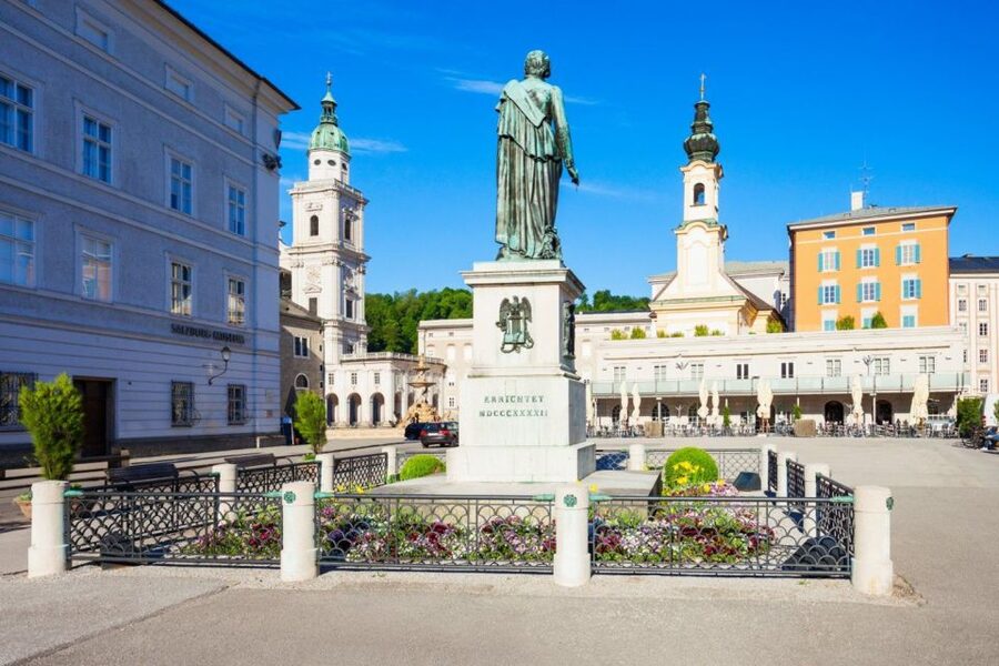 Salzburg: Life of Mozart Private Guided Walking Tour - What $260 per person really buys