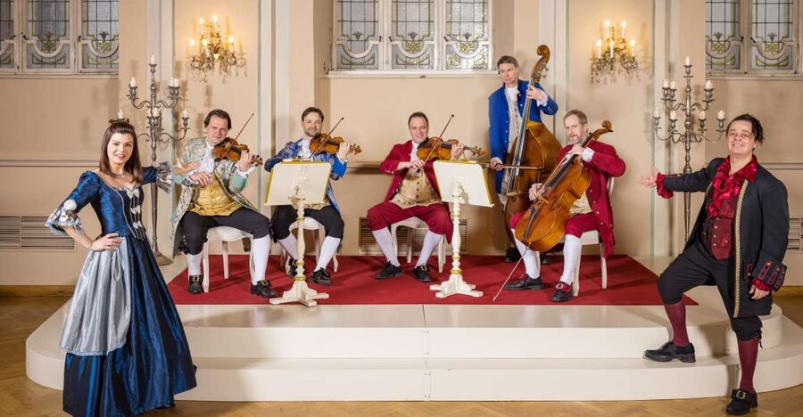 Salzburg: Mozart Concert with Dinner - The music: famous Mozart with a touch of theater