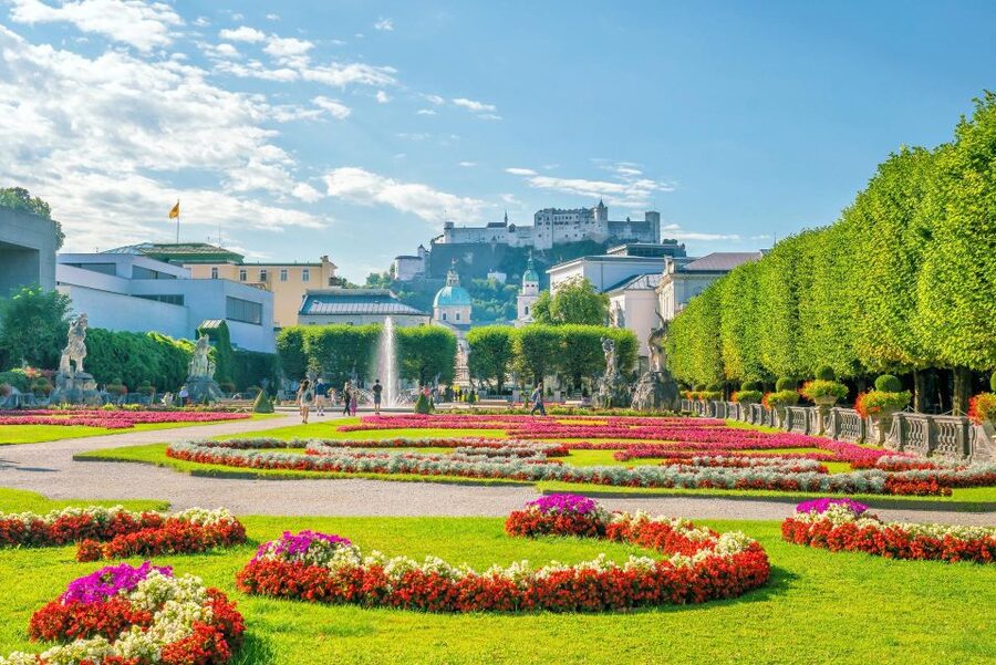 Salzburg: Old Town, Mozart, & Mirabell Gardens Walking Tour - Smaller details around Alter Markt and Kapitelplatz