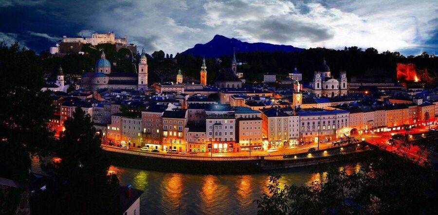 Salzburg Private Walking Tour - Mirabell Palace and the city’s romantic beginning