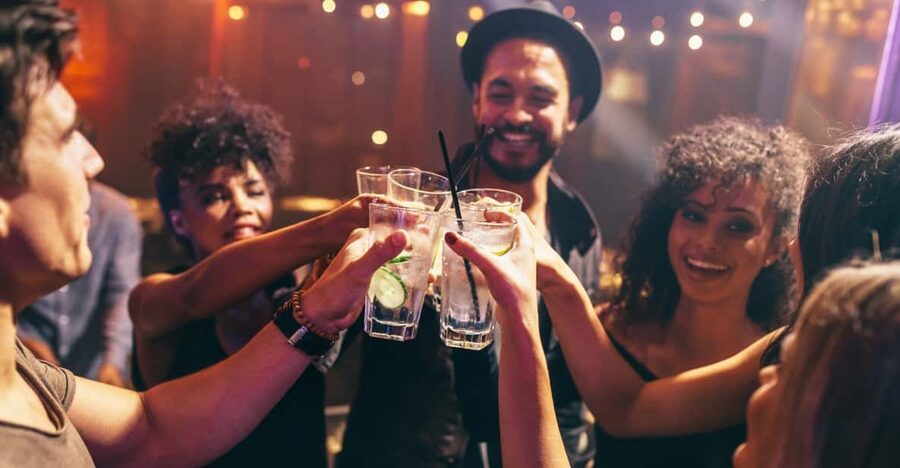 Salzburg: Pubcrawl Tour through best Bars and Clubs in Town - Practical ways to make the night better