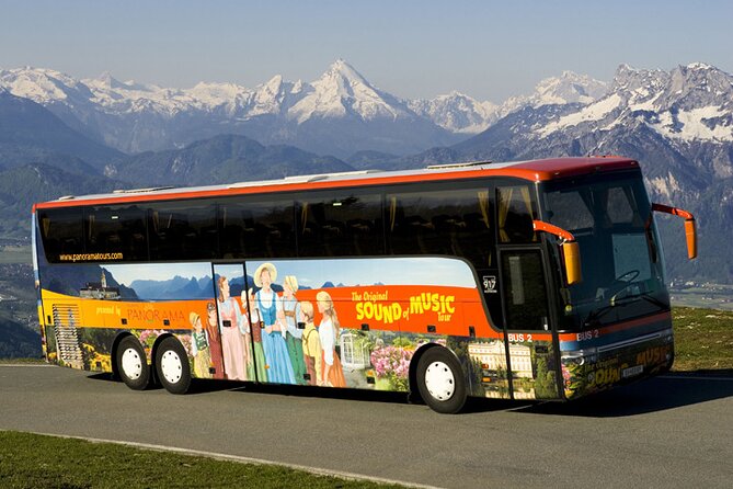Salzburg Super Saver: Hallstatt & Original Sound of Music Tour - Lake Fuschl, St. Gilgen, and the Alpine views