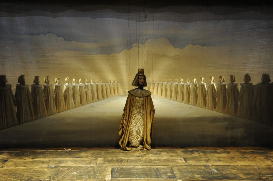 Salzburg: The Magic Flute at Marionette Theater Ticket - Choosing between 65 minutes and two hours