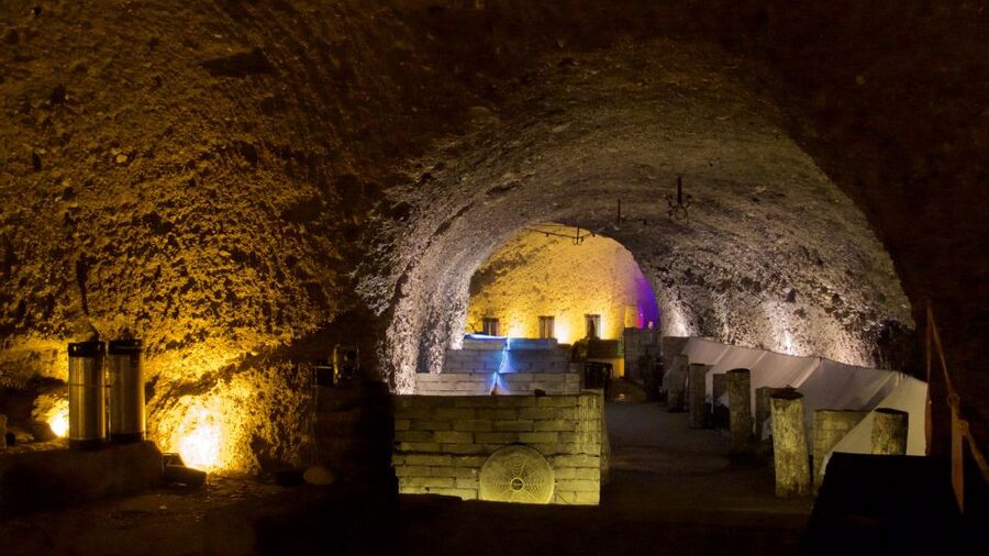 Salzkammergut: Sandstone Beer Cellar Tour - From the Ischler brewery to Cafe Casino