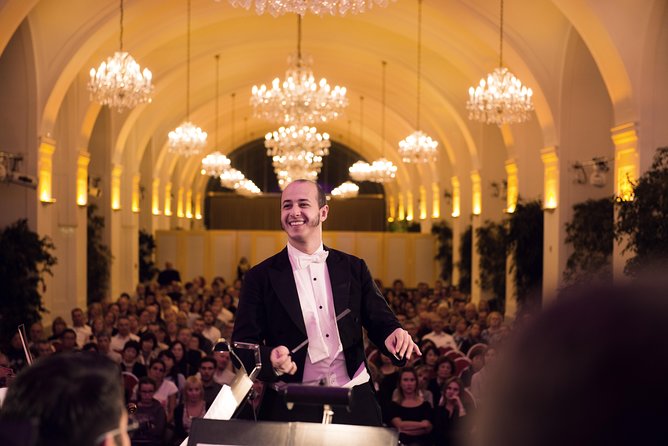 Schönbrunn Palace Concerts in Vienna - Is this a palace concert or a palace tour?