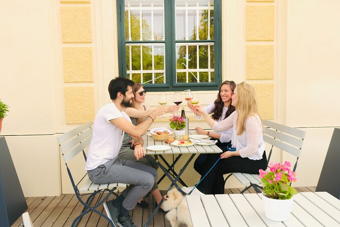 Schönbrunn Palace Vienna Ticket with 2-course lunch - The audio-guided palace route