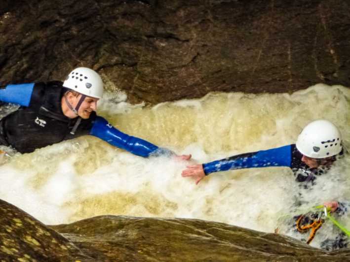 Schwarzwasserbach: Canyoning in Austria's Kleiwalsertal - What the equipment means in cold mountain water