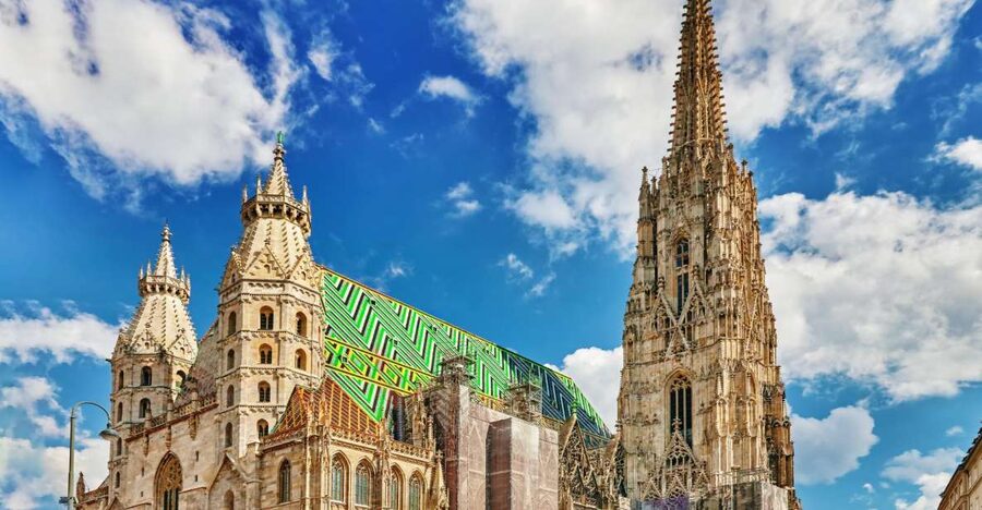 St Stephen's Cathedral Vienna Old Town Walking Tour - Key points at a glance