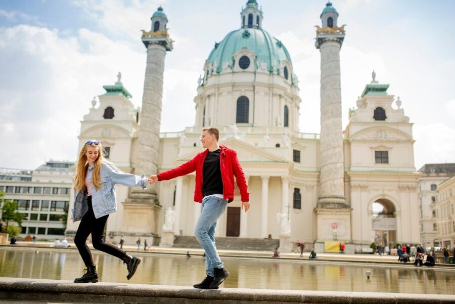 St Stephen's Cathedral Vienna Old Town Walking Tour - Comparing the four tour options