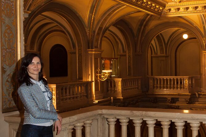 STATE OPERA - PRIVATE guided tour (tickets included) - Is $267 a fair price?