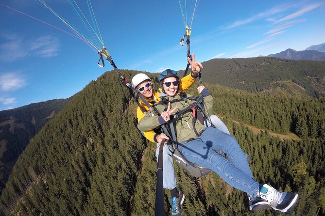 The Best Paragliding Tandem Flights in Zell am See Kaprun - Taking Off Above Zell am See